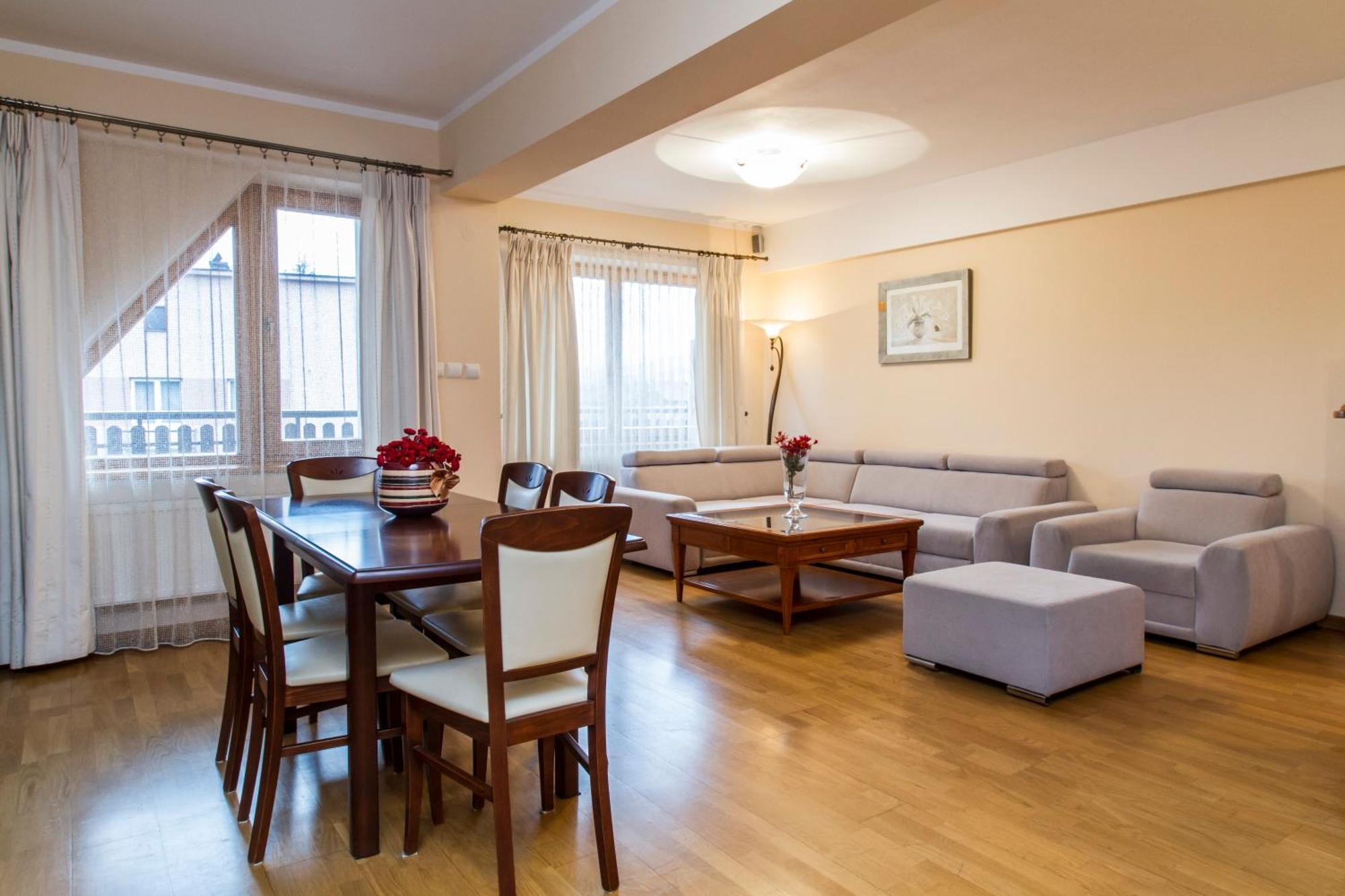 זקופאנה Udanypobyt Apartamenty Orkana Park Centrum מראה חיצוני תמונה